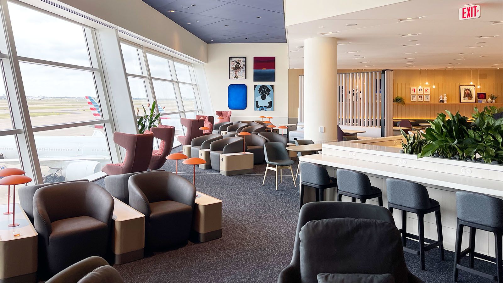 Capital One airport lounge opening at Dallas Forth Worth | CNN ...