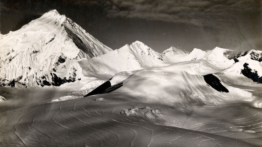 <strong>Mount Everest:</strong> The 1921 team approached from the north. Today's climbers favor the southern route. 