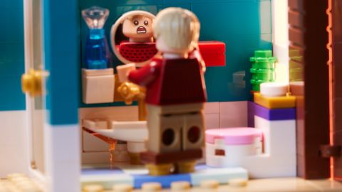 The "Home Alone" Lego set recreates classic scenes from the movie.