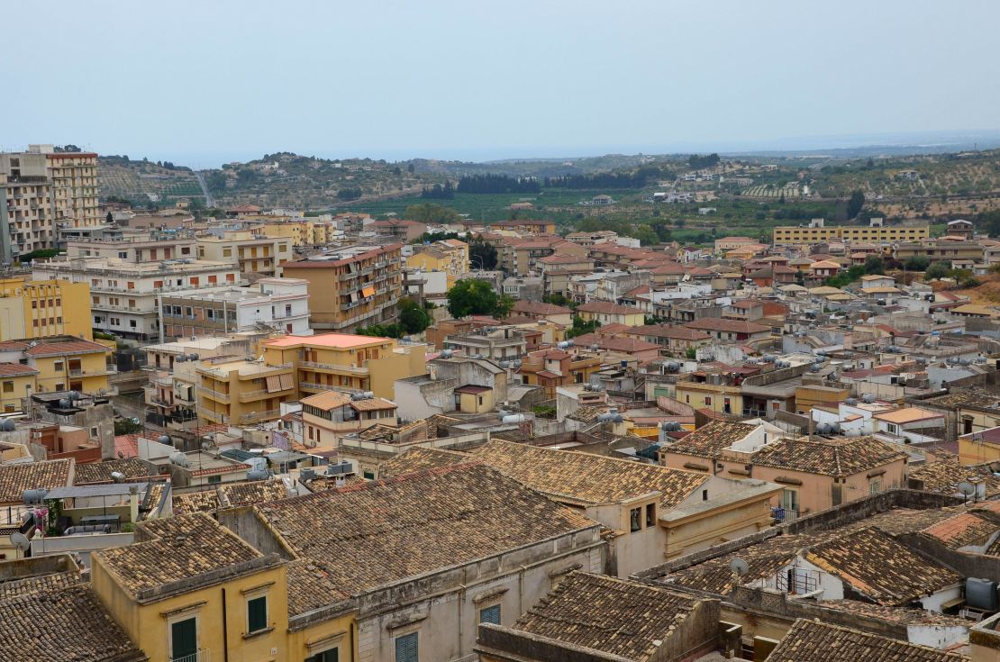 A photo from the beautiful city of Noto, in the south of Sicily, taken during a trip to Sicily in the summer of 2021.