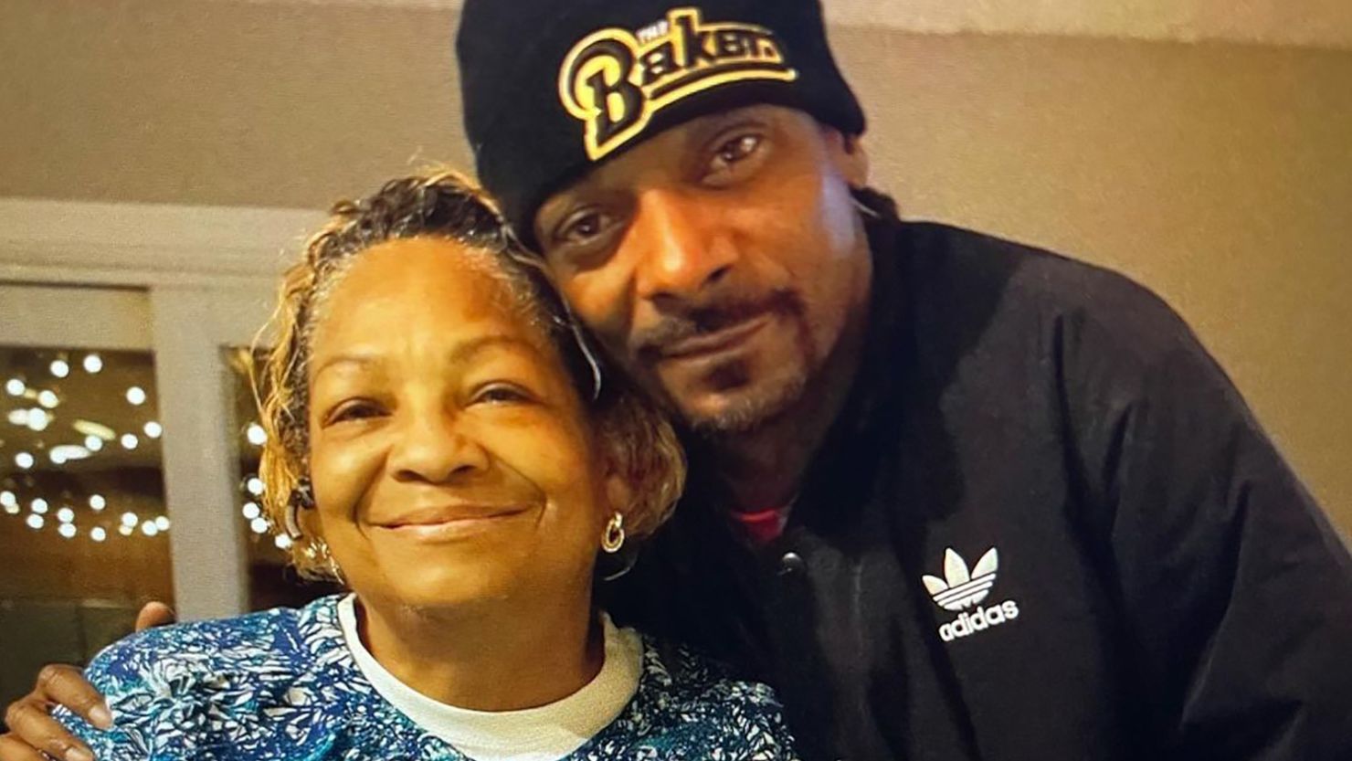 Snoop Dogg shared a photo of himself and his mom to Instagram with the caption, "Mama thank u for having me."