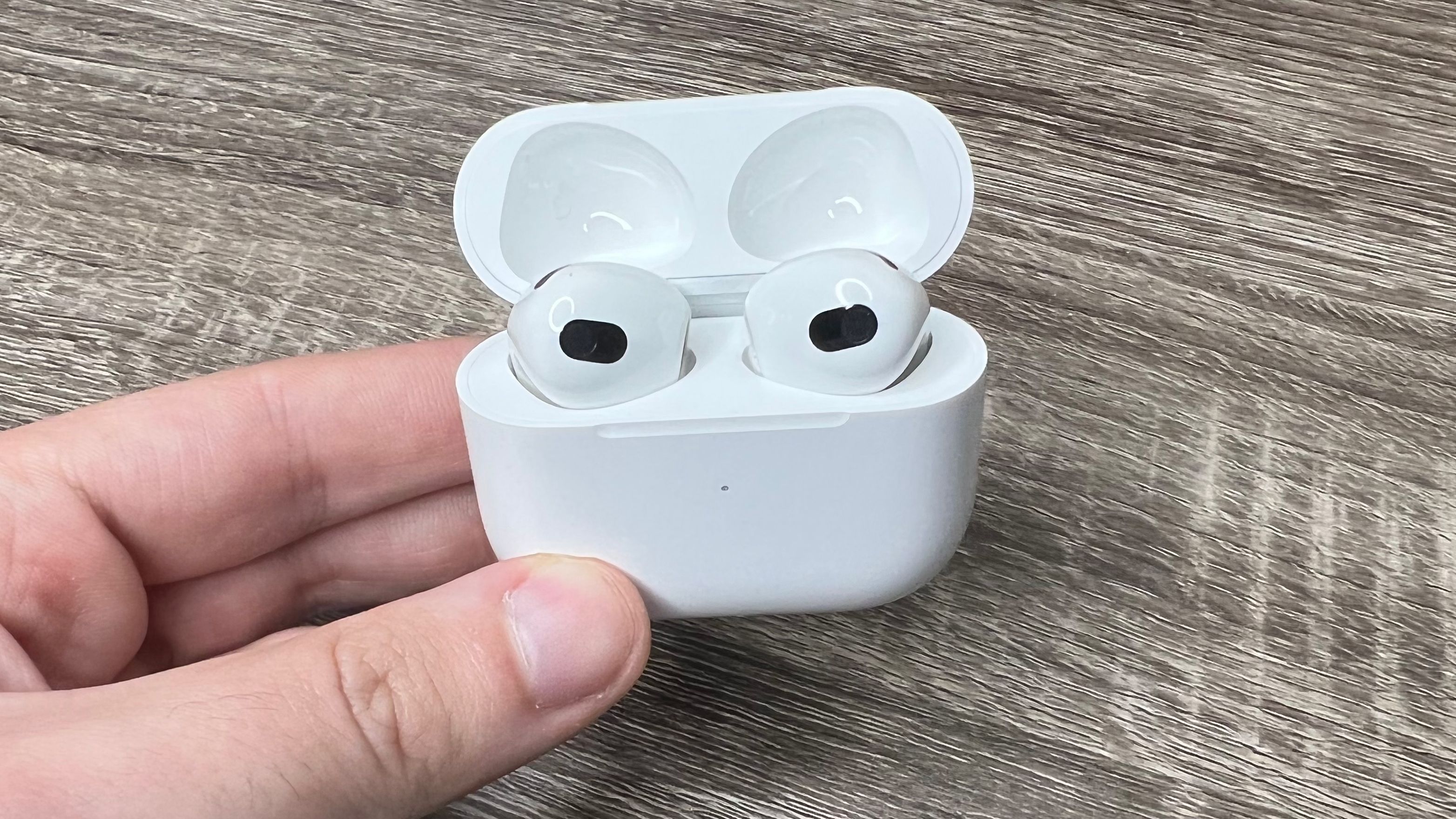 AirPods 3 Review: Solid Sound and Meaningful Improvements
