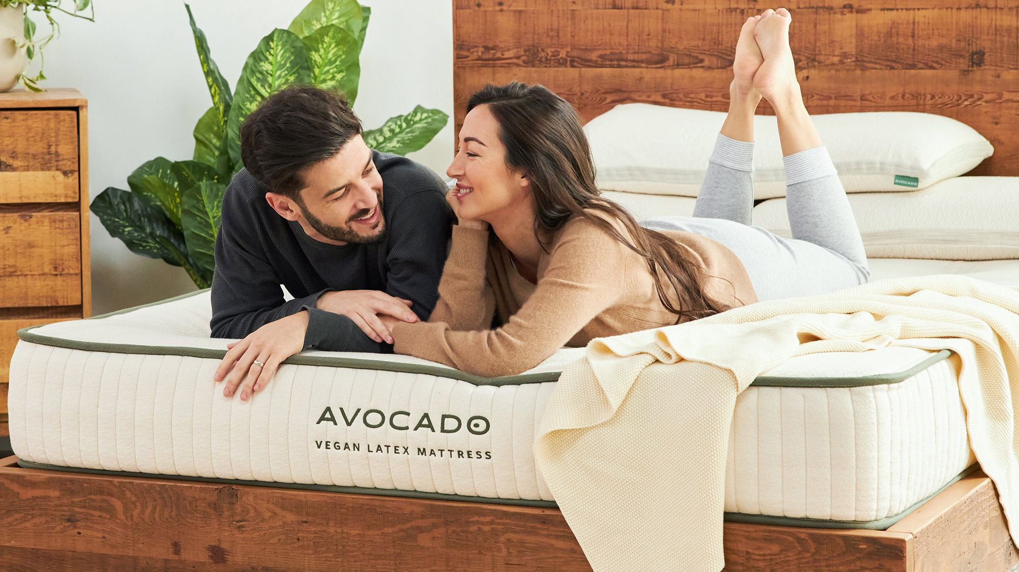 Under Bed Storage  Avocado Green Mattress