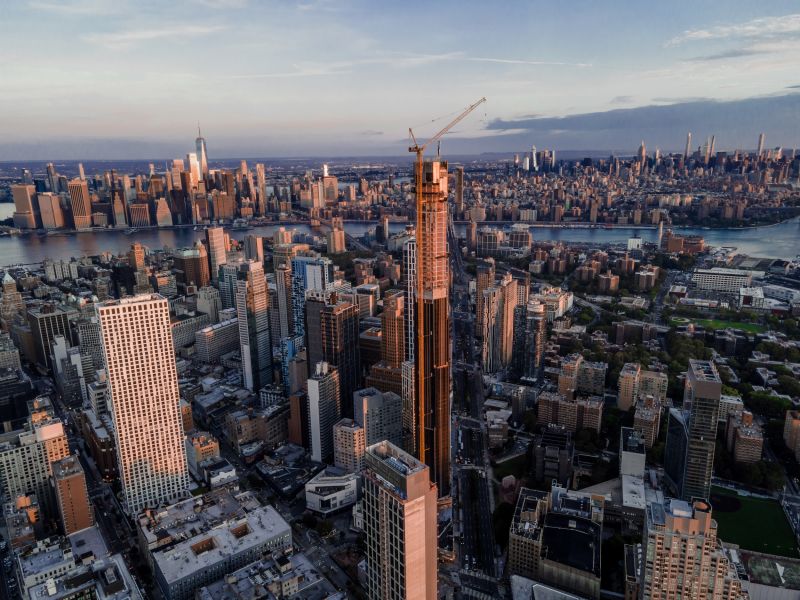 Brooklyn's First Supertall Skyscraper Officially Reaches Its Full ...