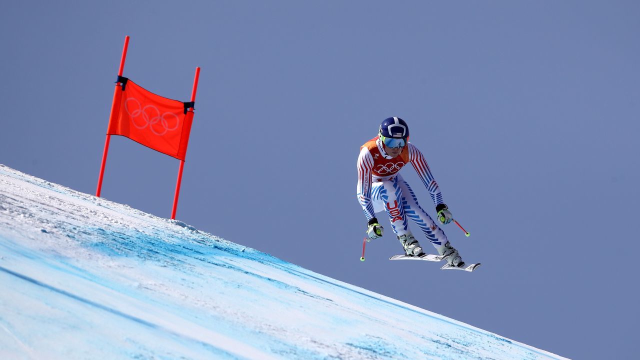 Vonn competes during the Ladies' Alpine Combined at the PyeongChang 2018 Winter Olympic Games.
