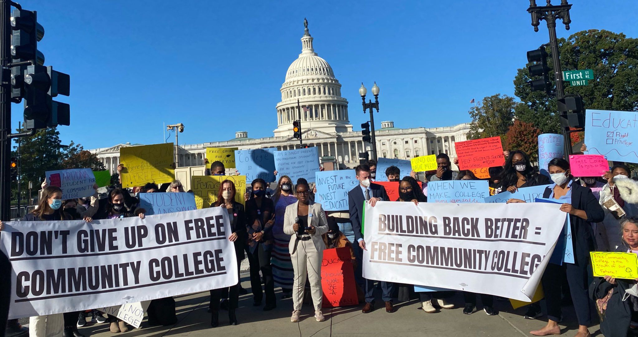 Democrats could have a youth voter problem in 2022, young ...