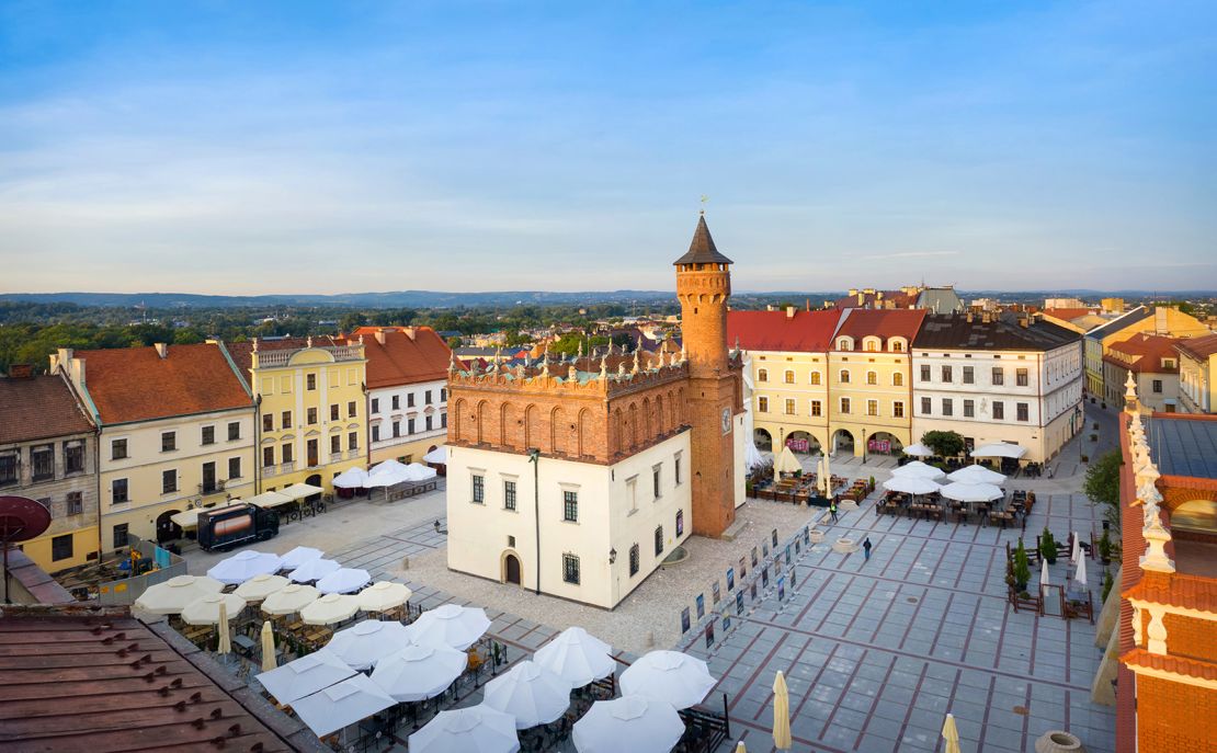 Tarnów is a city, but still has a small-town feel.