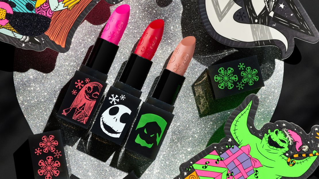 <strong>Lux Lipstick Holiday Decorations </strong>