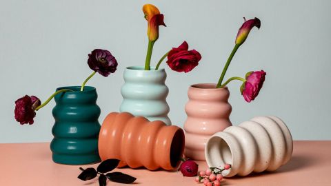 Balloon vase by Paperandclaystudio