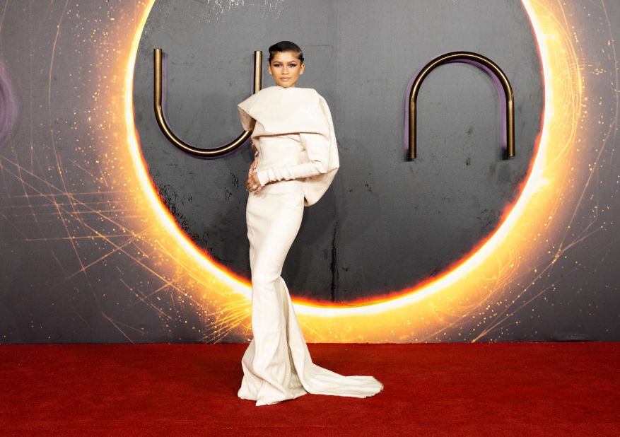 LONDON, ENGLAND - OCTOBER 18: Zendaya attends the "Dune" UK Special Screening at Odeon Luxe Leicester Square on October 18, 2021 in London, England. (Photo by Samir Hussein/WireImage)