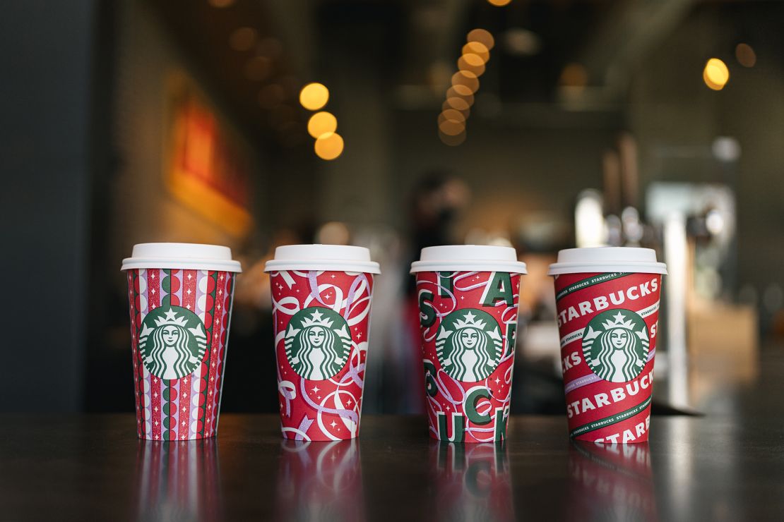 Starbucks unveils seasonal gifts and reusable cup sets - Starbucks
