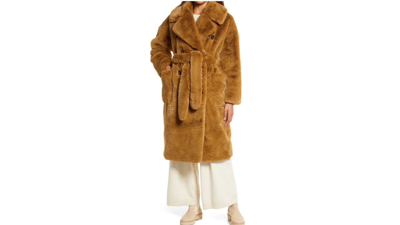 The Best Faux Fur Jackets And Coats For All Price Points According To Stylists Cnn Underscored 