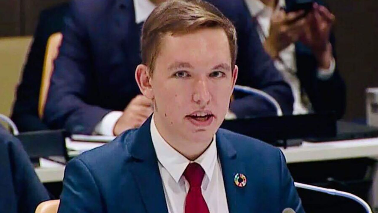 Vladislav Kaim speaks to the UN General Assembly in 2019.