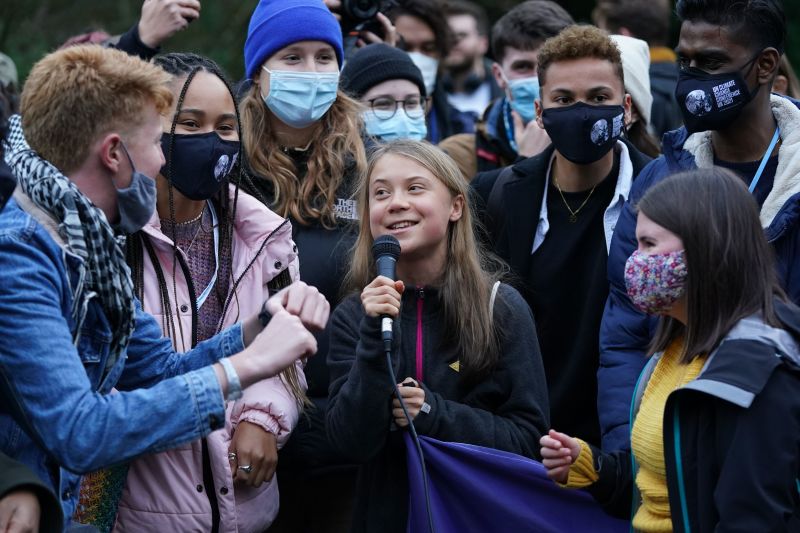 Greta Thunberg Says She's Going 'net-zero' On Cussing After COP26 Sing ...