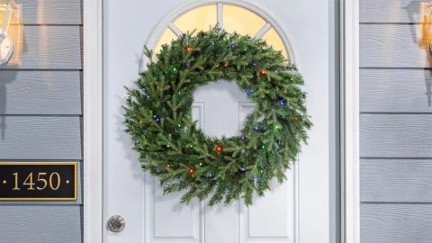 Home Accents Holiday 36-Inch Mixed Pine Pre-Lit Artificial Christmas Wreath