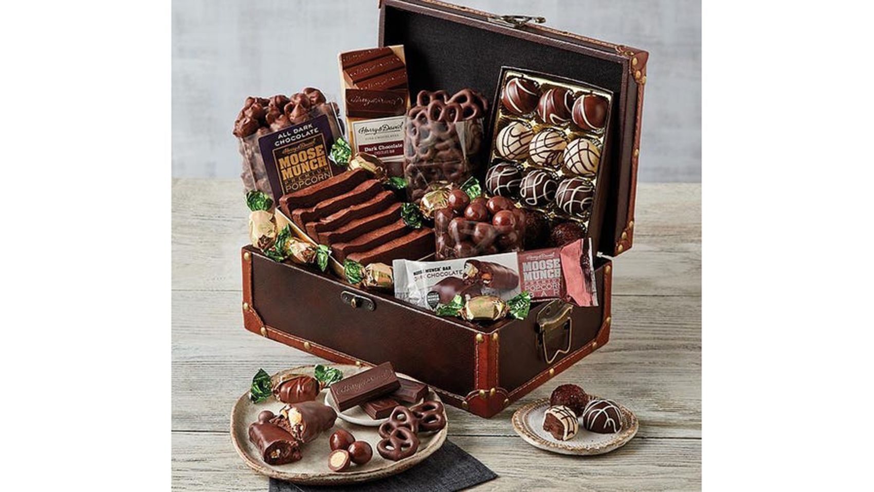 Having A Party Basket – Christopher Chocolates