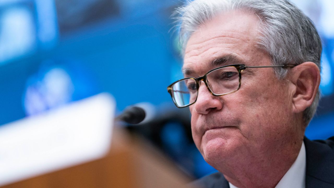 US Federal Reserve Chairman Jerome Powell testifies before the House Oversight And Government Reform Committee hearings on oversight of the Treasury Department's and Federal Reserve's Pandemic Response, on Capitol Hill in Washington, DC, September 30, 2021. (Photo by SARAH SILBIGER / POOL / AFP) (Photo by SARAH SILBIGER/POOL/AFP via Getty Images)