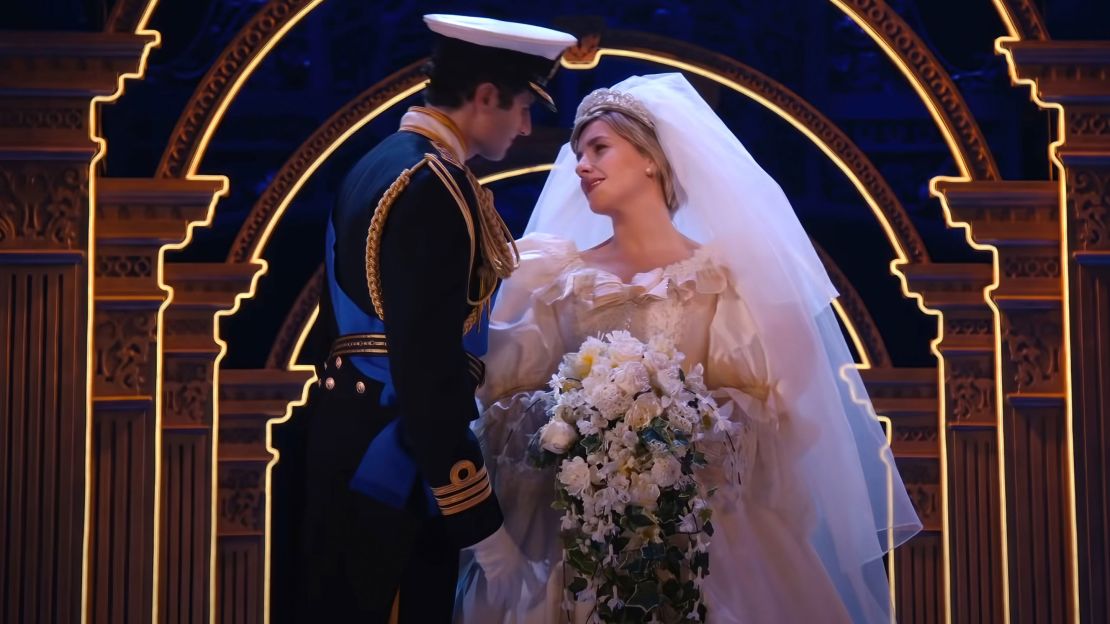 Jeanna de Waal dons Diana's iconic wedding dress in "Diana: The Musical." 