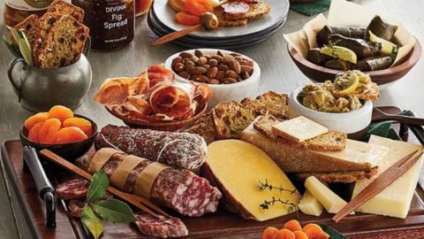 Harry & David Classic Epicurean Charcuterie and Cheese Collection