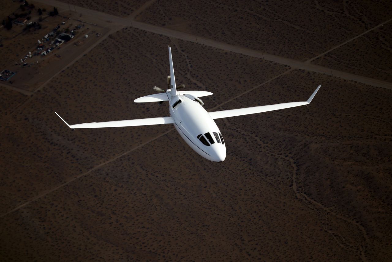 The Celera 500L's design was partly inspired by torpedoes. 