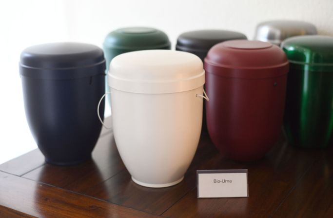 A variety of biodegradable materials have been used by the industry. The urns pictured are made from cellulose, an organic material found in plants that can be processed into everything from <a href="index.php?page=&url=https%3A%2F%2Fwww.britannica.com%2Fscience%2Fcellulose" target="_blank" target="_blank">photographic film to explosives</a>, but can also be manufactured so that it's able to break down naturally.