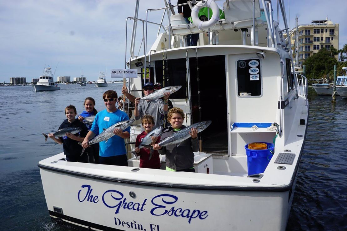 Florida fisherman takes 300 kids on annual fishing trip at his marina