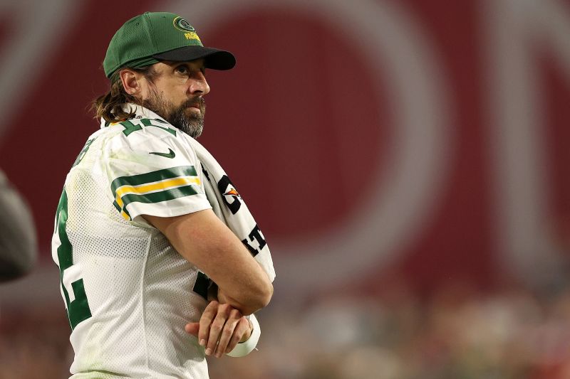 Aaron Rodgers Scientists react to the quarterback s comments on Covid 19 vaccines and treatments CNN