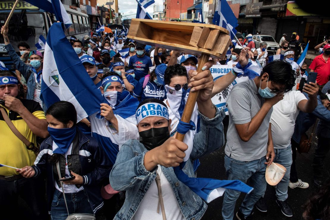 Nicaraguan citizens exiled in Costa Rica demonstrate in San Jose, Costa Rica, November 7, 2021.