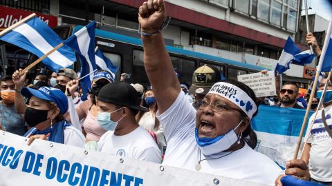 Nicaraguan citizens exiled in Costa Rica hold a demonstration against the elections in Nicaragua and President Daniel Ortega, in San Jose, Costa Rica, November 7, 2021. 