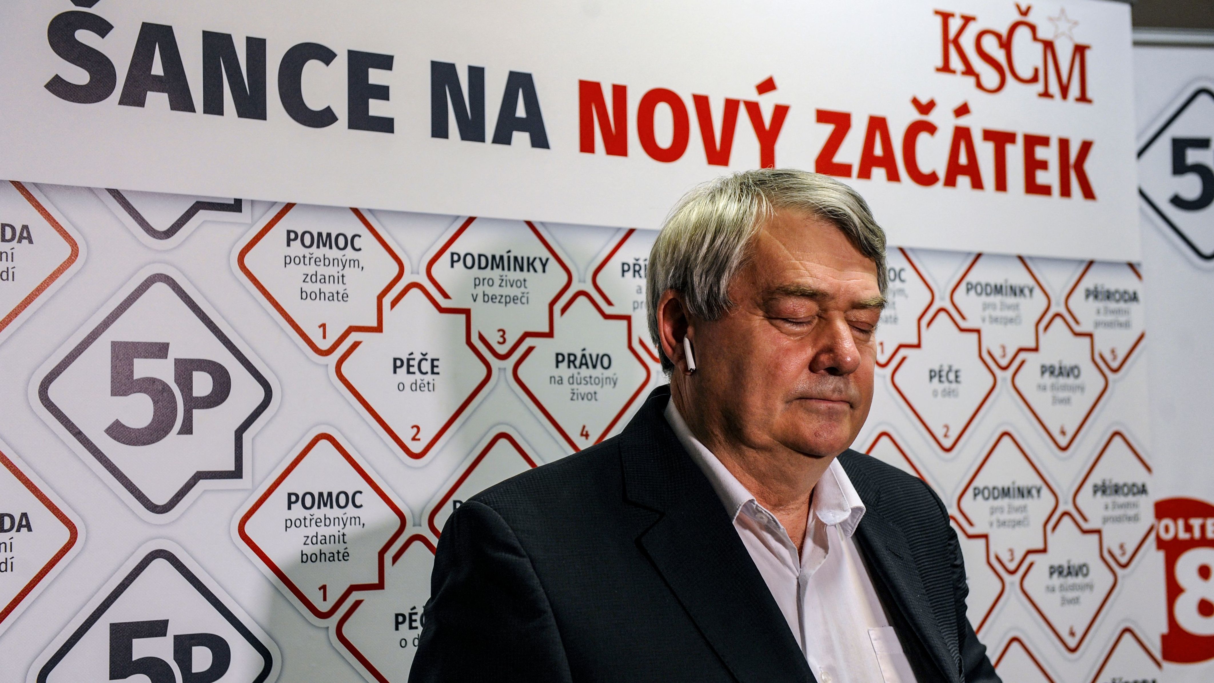 Vojtech Filip, chairman of the Czech Communist Party (KSCM) at a news conference in Prague on October 9, 2021.