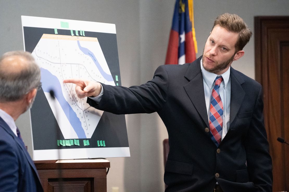 Former Glynn County police officer Ricky Minshew testifies during the trial for Ahmaud Arbery's shooting death at the Glynn County Courthouse on November 8, 2021 in Brunswick, Georgia.