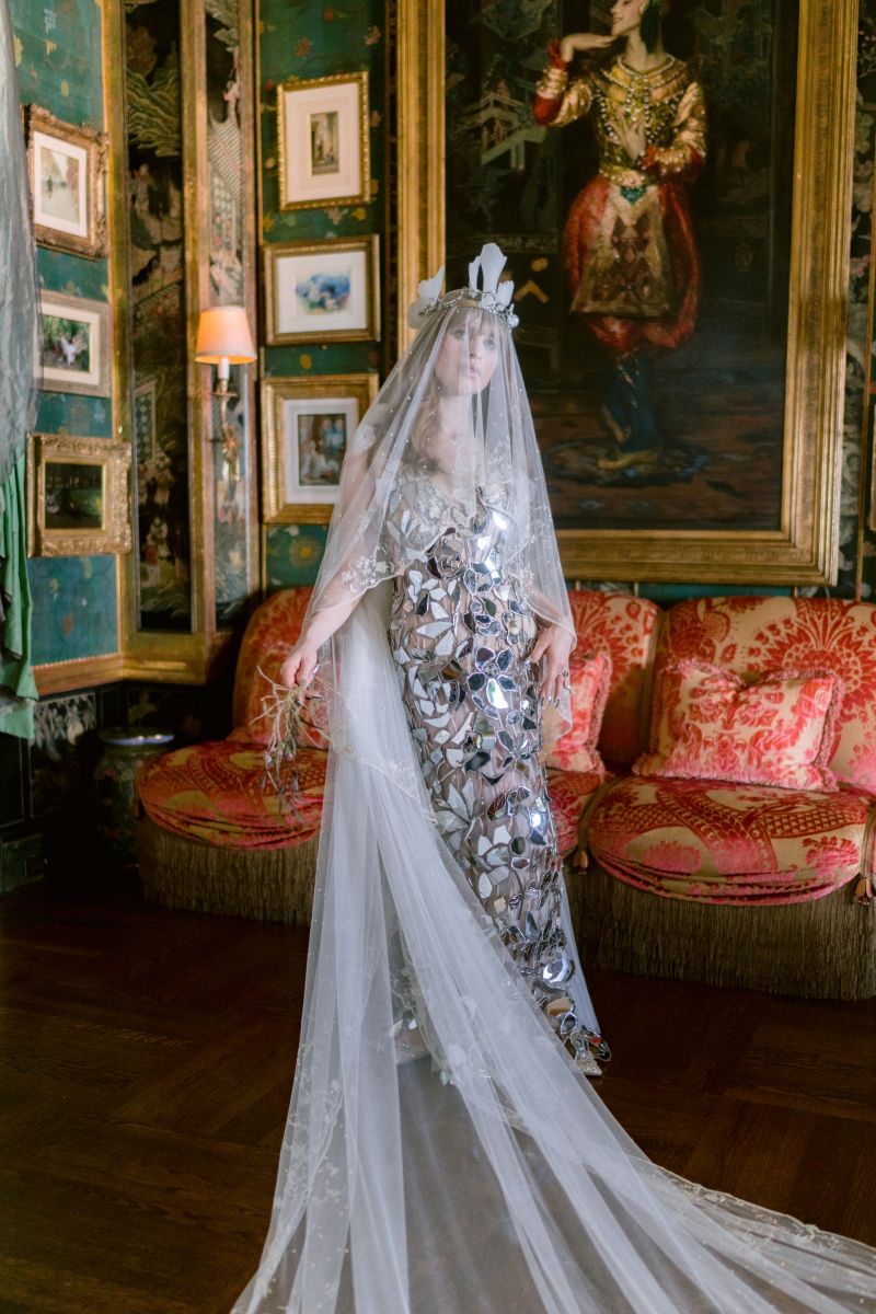 Billionaire heiress Ivy Getty gets married in a gown covered in