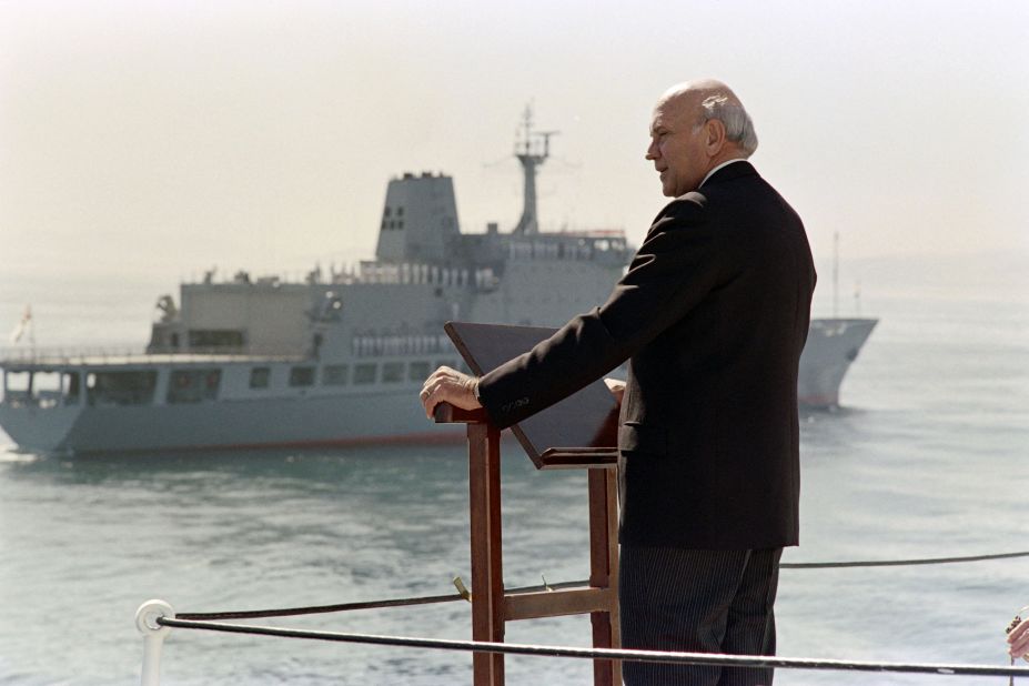 De Klerk attends the South Africa Navy's 70th anniversary celebrations on April 3, 1992, at Table Bay Harbour in Cape Town.