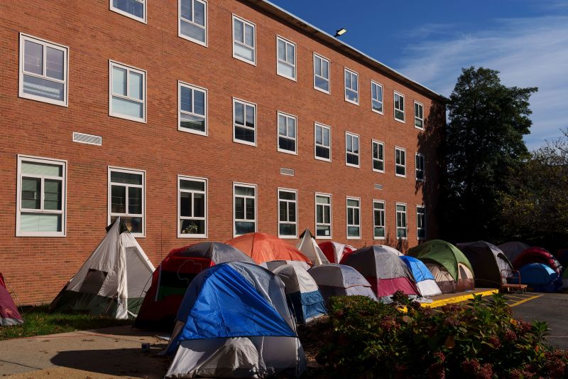 Howard University agreement reached in protest over housing conditions