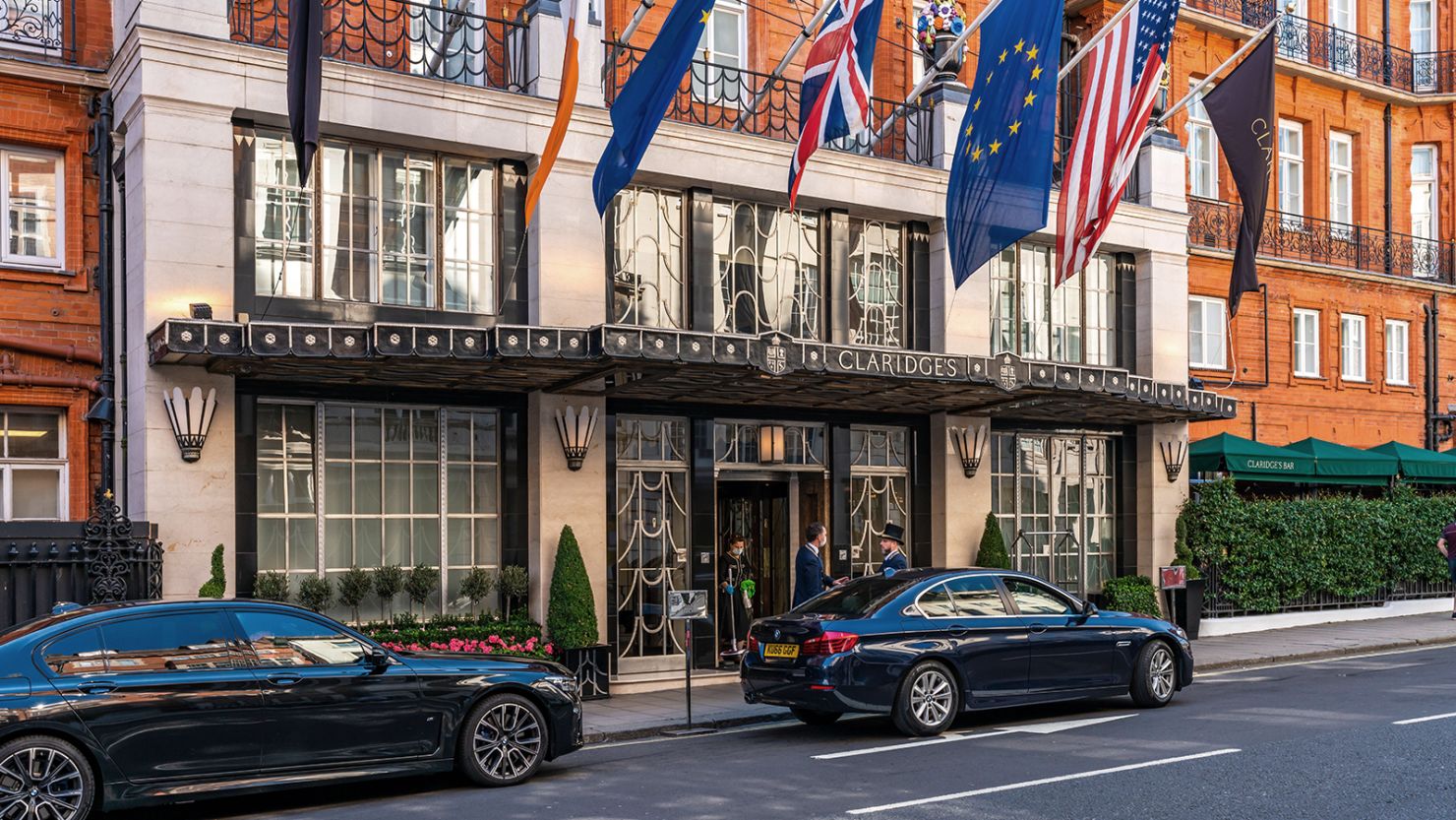 Top chef to leave London s Claridge s after hotel turns down plant