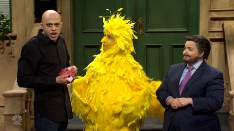 "SNL" welcomes Joe Rogan and Big Bird to "Ted Cruz Street."