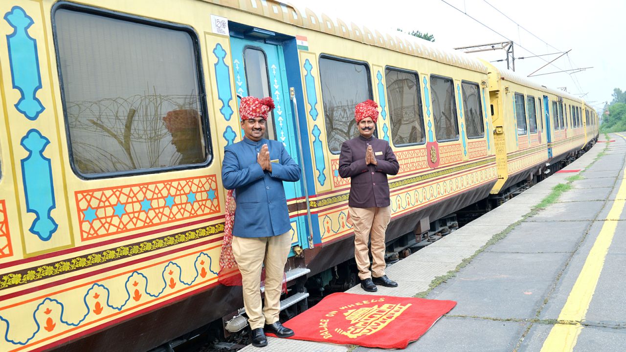 India's Palace on Wheels offers eight-day tours of northern India. 