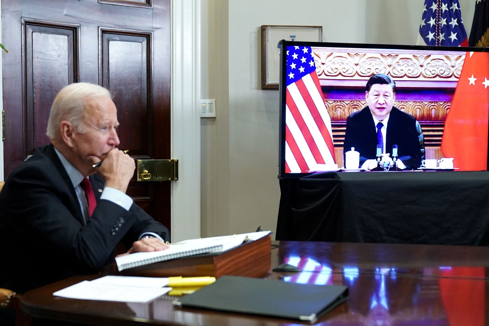 Xi meets with US President Joe Biden during a <a href="index.php?page=&url=https%3A%2F%2Fwww.cnn.com%2F2021%2F11%2F15%2Fpolitics%2Fjoe-biden-xi-jinping-virtual-summit%2Findex.html" target="_blank">virtual summit</a> in November 2021. Officials said the three-and-a-half hour meeting, which stretched longer than planned, allowed the two men ample opportunity to diverge from their prepared talking points.