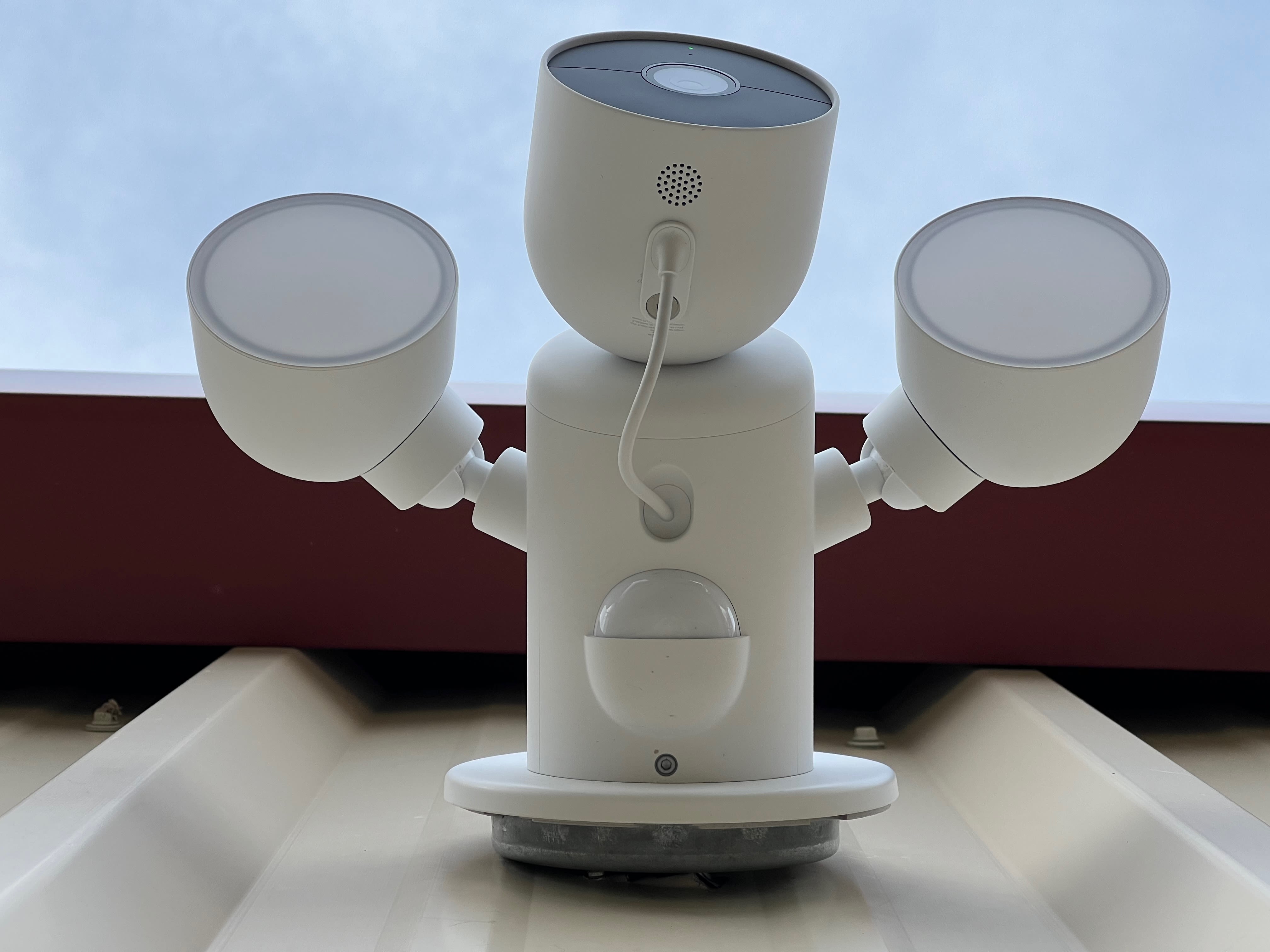 11 things to know about the new Nest Cam with floodlight