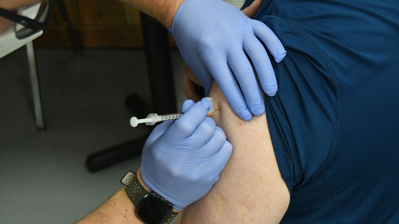 vaccine booster arkansas FILE