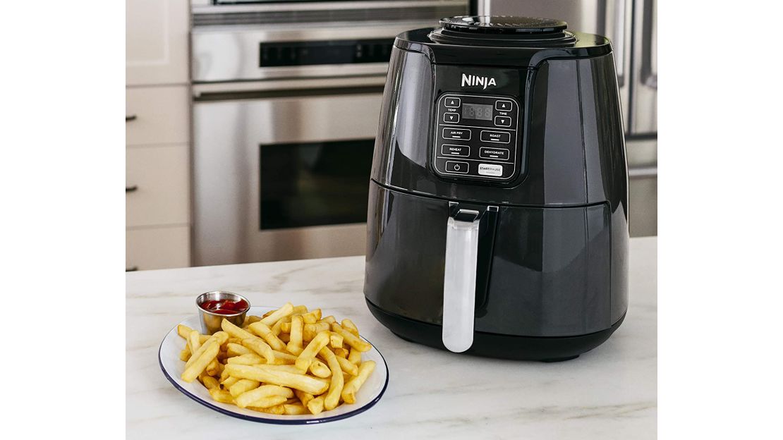 Black+Decker 2-liter air fryer is on sale for less than $60 at Walmart
