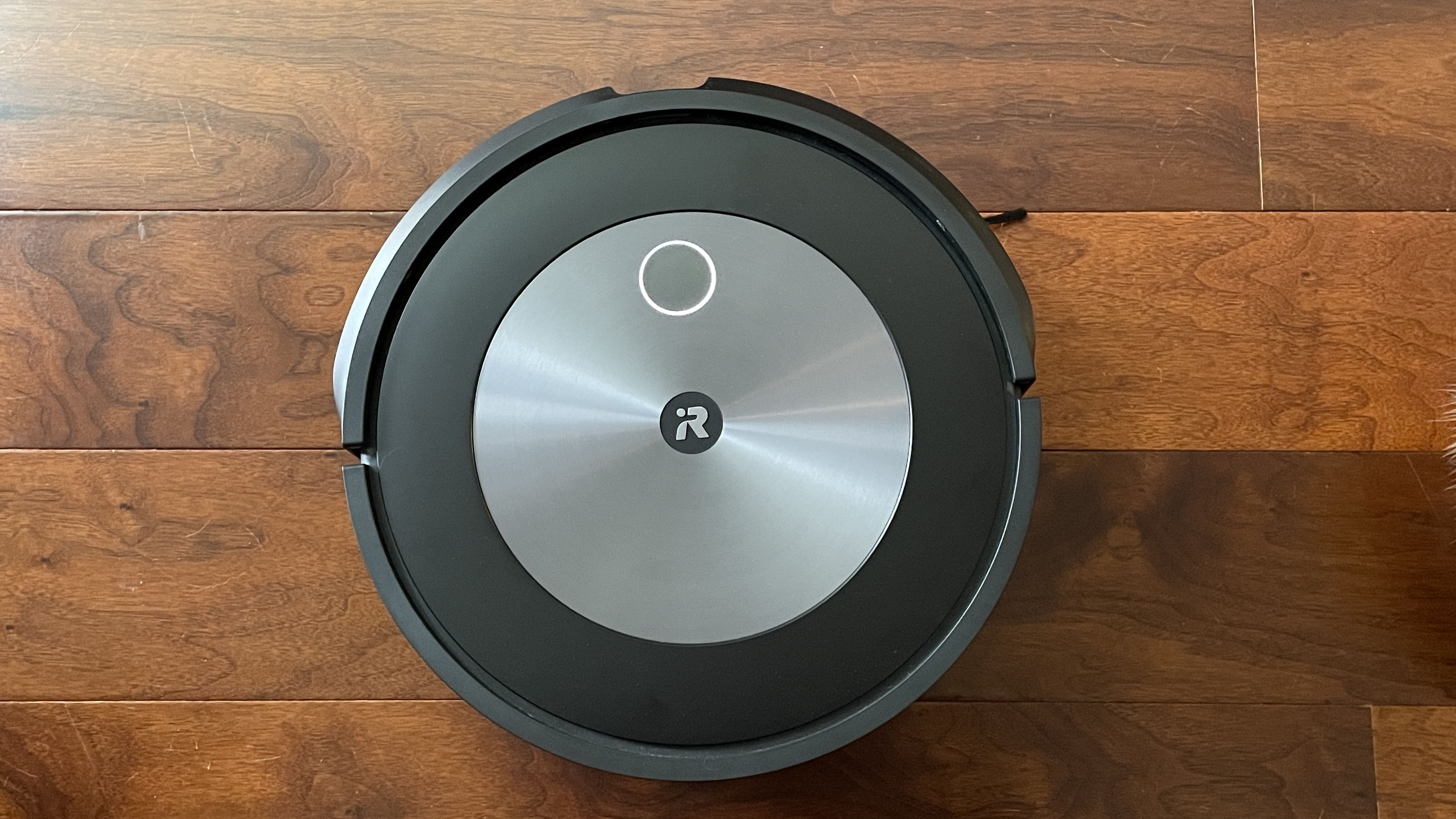 Aspiradora Robot Irobot Roomba J7 Plus - Smart Move