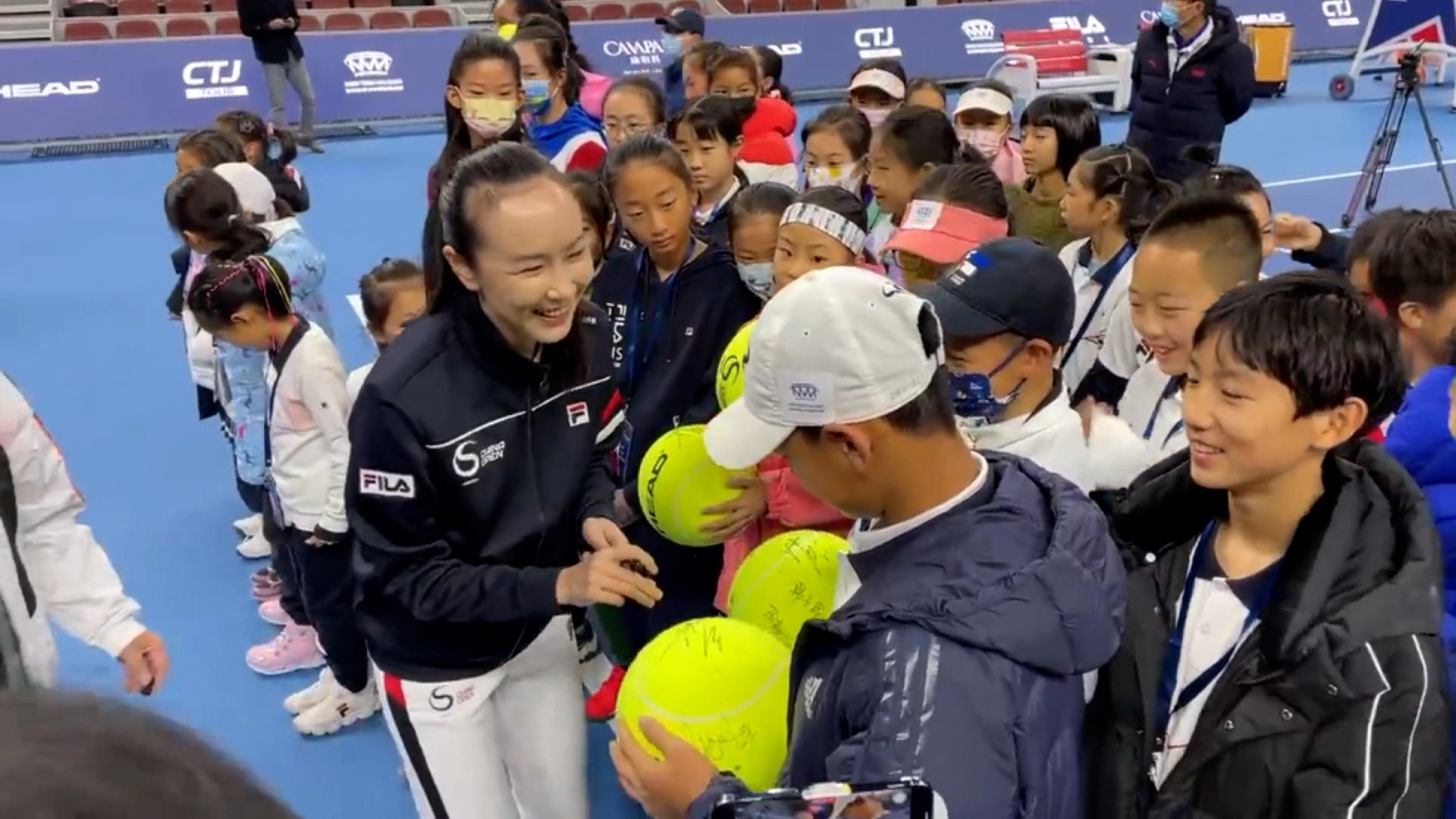 Caso Peng Shuai: diferentemente de WTA, ATP não cancela torneios de tênis  na China - Jornal O Globo
