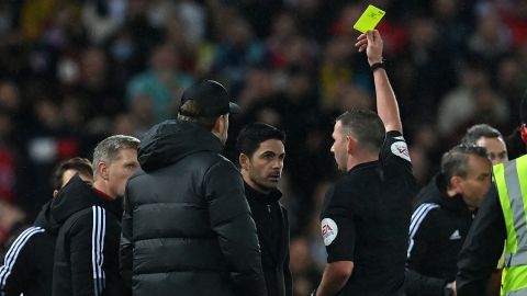 Mikel Arteta Jurgen Klopp were booked for the altercation.