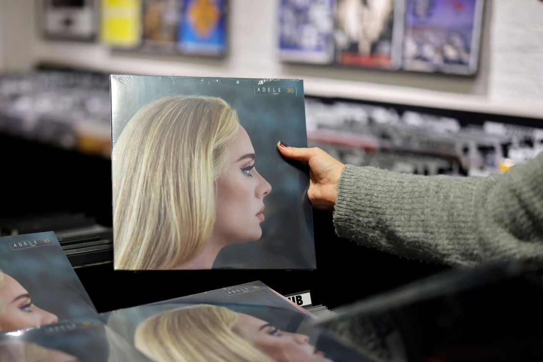 Adele Cries to Her Music, Too - The New York Times