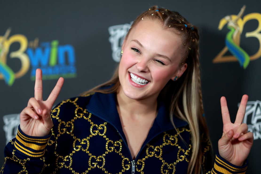 JoJo Siwa attends the 23rd Women's Images Awards Presented by the Women's Images Awards Presented By The Women's Image Network at Saban Theatre on October 14, 2021 in Beverly Hills.