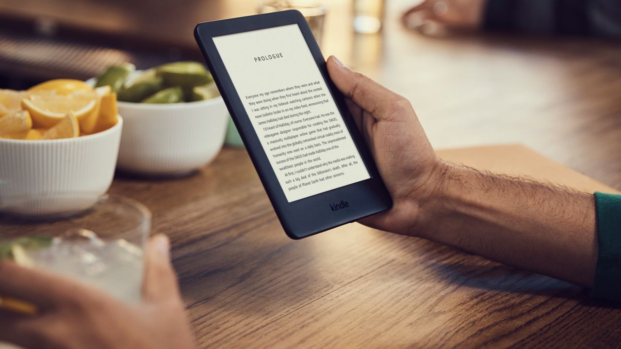 Underscored Amazon kindle lifestyle image
