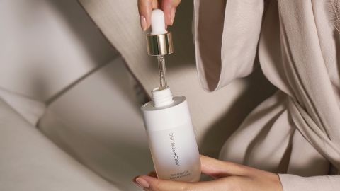 Amorepacific Youth Revolution Vitamin C Radiance Concentrator