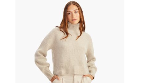 Naadam Oversized Cashmere Turtleneck