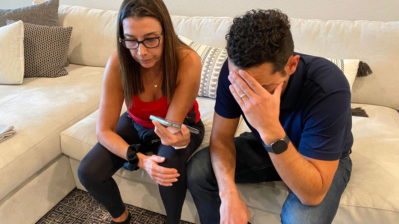 Carmen Toledo and Carlos Añez receive a call from Jorge Toledo, one of the CITGO6.